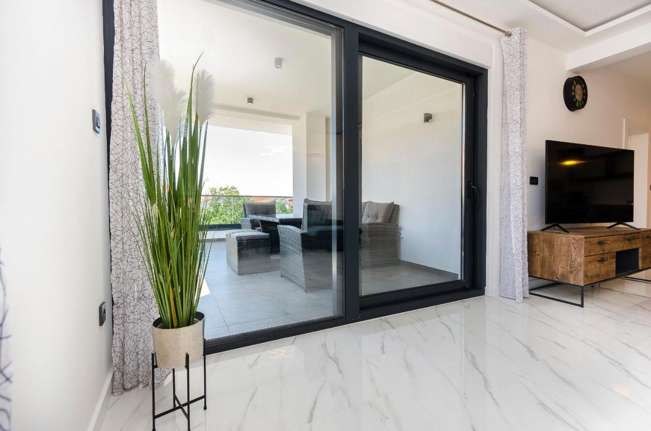 Apartments Villa Casia Srima Zewnętrze zdjęcie